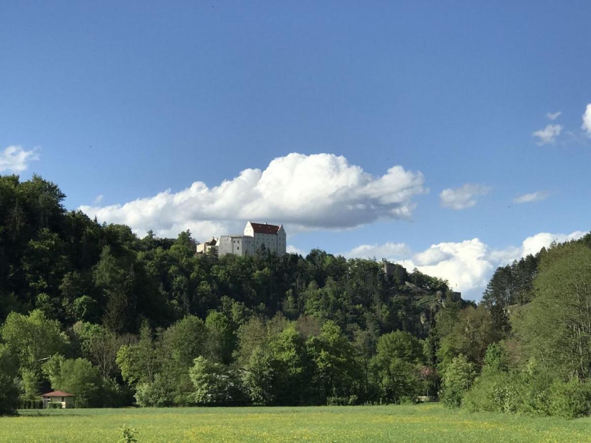 Ferienchalet Burgenblick Riedenburg Esterno foto